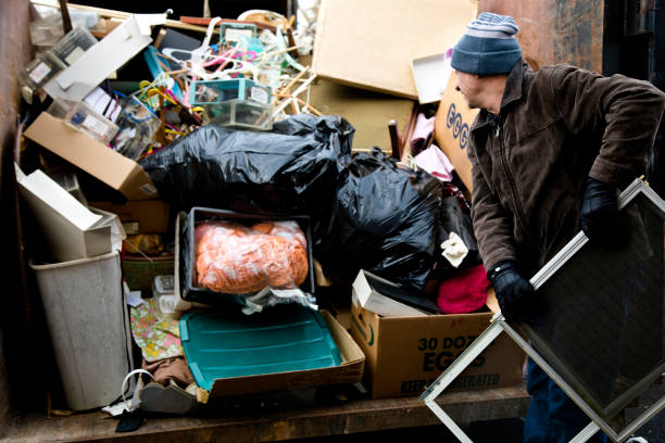 Best Garage Cleanout  in Zeigler, IL